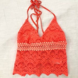 💃🏻 bright lace crop ready for SUMMER